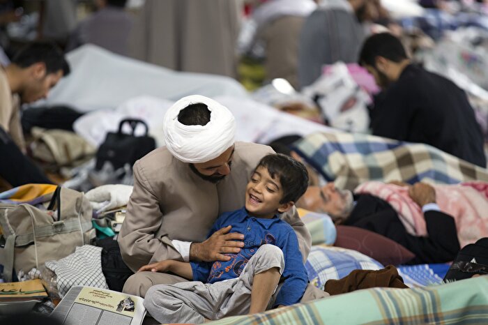 آغاز مراسم‌معنوی اعتکاف با حضور ۶ هزار معتکف در سیستان و بلوچستان