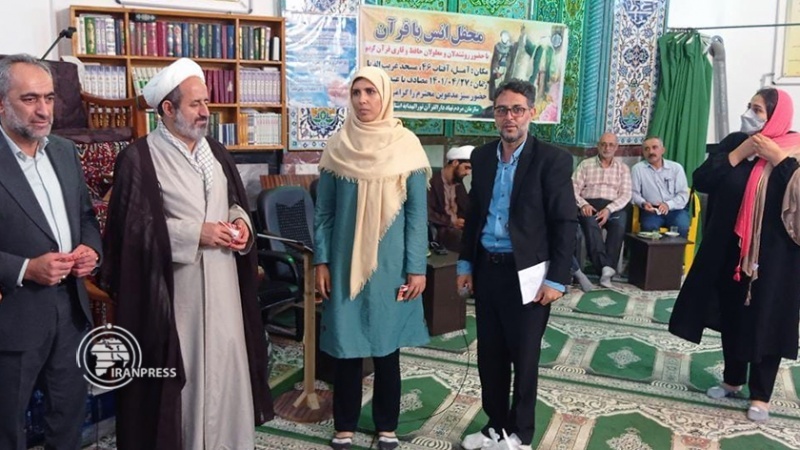 تجلیل سازمان مردم نهاد دارالقران نورالهدایه مازندران از روشندلان قرآنی تجلیل سازمان مردم نهاد دارالقران نورالهدایه مازندران از روشندلان قرآنی