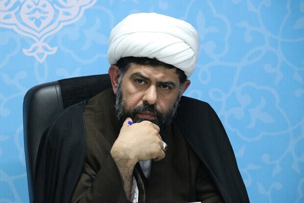 جهاد تبیین باید بر محور و مبانی قرآن انجام شود جهاد تبیین باید بر محور و مبانی قرآن انجام شود