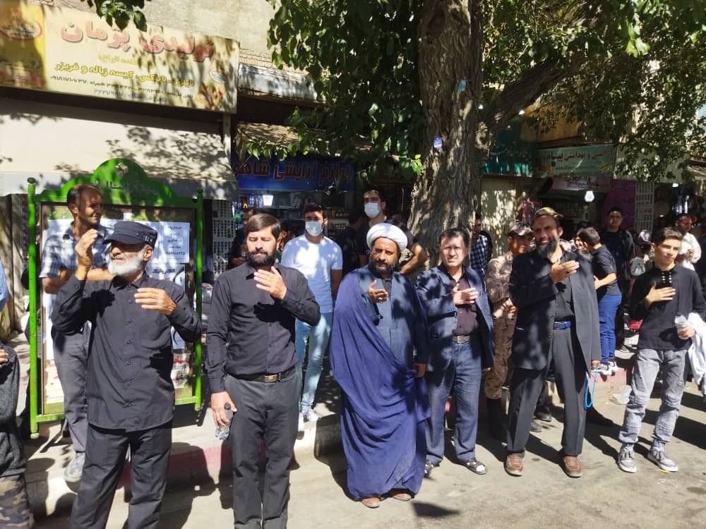 پیادهروی جاماندگان اربعین حسینی در شهرهای کردستان برگزار شد پیادهروی جاماندگان اربعین حسینی در شهرهای کردستان برگزار شد
