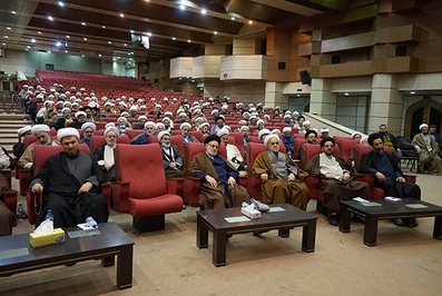 همایش طلایه داران تبلیغ آذربایجان شرقی با محوریت طرح «زندگی با آیه‌ها»