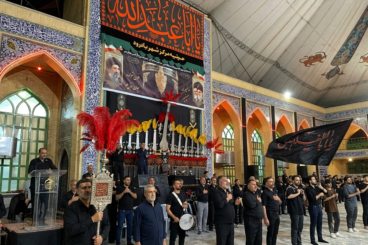 نبض محرم و میهن‌دوستی در دست حسینیه‌ای ۵۰۰ ساله در دل کویر