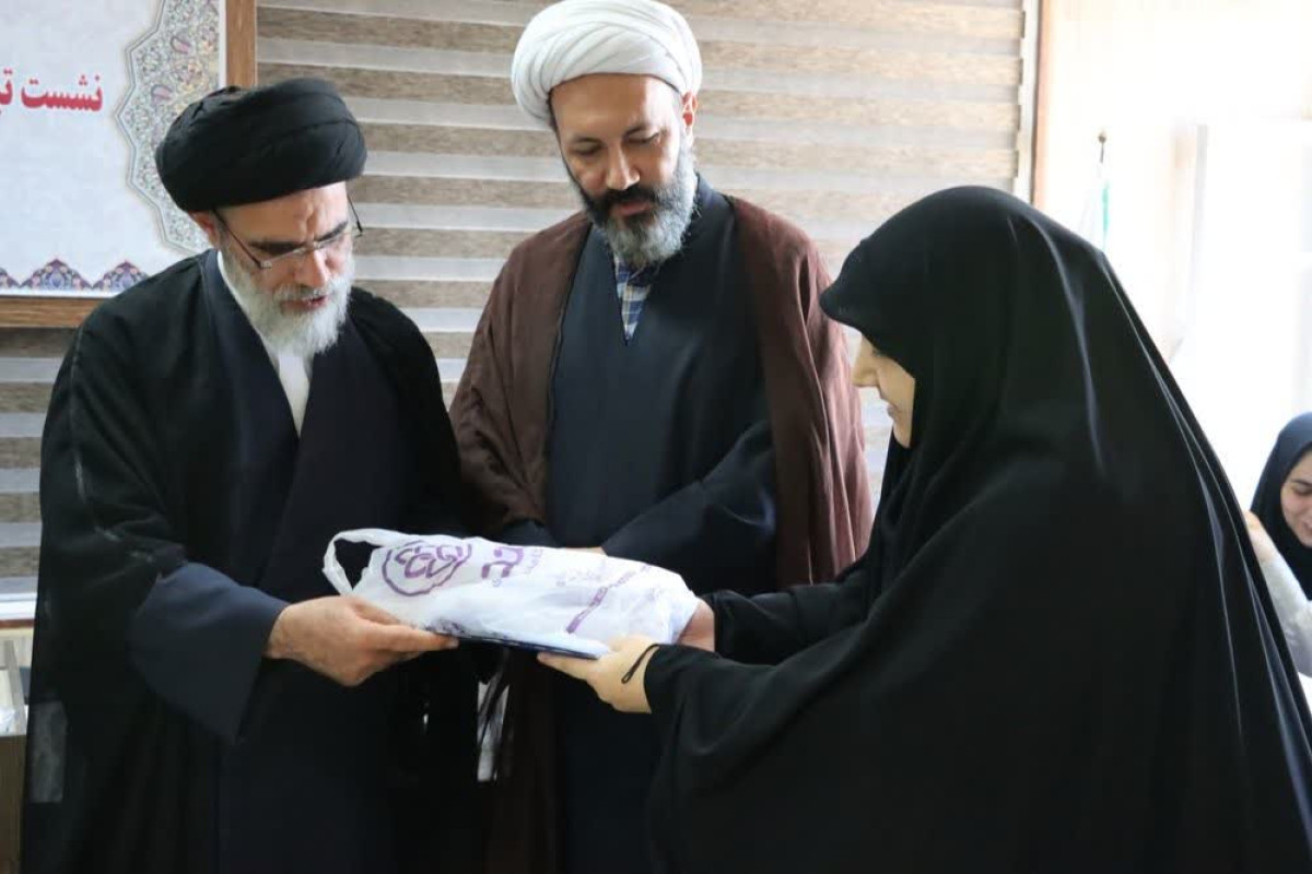 آئین تکریم معلمان مدارس صدرای تبریز