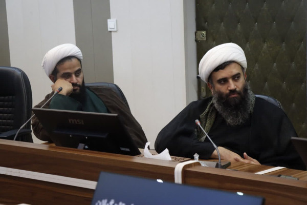 نشست فعالان فرهنگی و اجتماعی استان گیلان با حضور حجت‌الاسلام والمسلمین محسن قنبریان برگزار شد