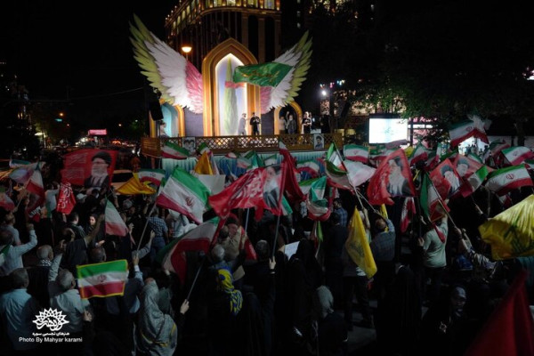 حسین عصمتی به میدان نبوت رفت