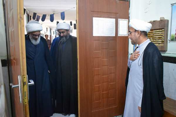 امام جمعه بوشهر از اداره کل تبلیغات اسلامی بازدید کرد