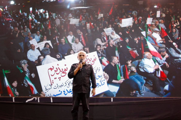 اولین اکران میدانی فیلم سینمایی «نیم‌شب» برگزار شد