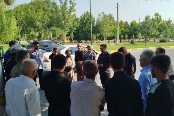 اهل سنت ارومیه برای تشییع رهبر شهید انقلاب اعزام شدند