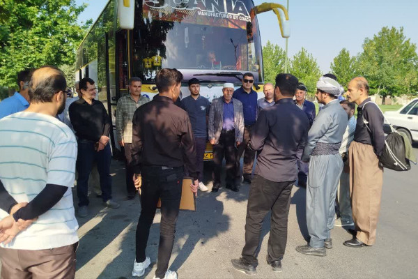 اهل سنت ارومیه برای تشییع رهبر شهید انقلاب اعزام شدند
