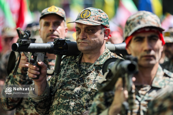 Se celebra en Teherán la gran maniobra «313.000 Jan-Fada de Irán»