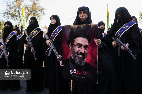 德黑兰举行“31.3万名‘为伊朗牺牲’志愿者”大型演习