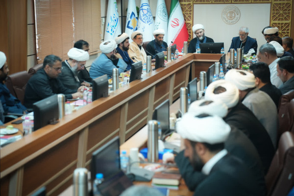 ادامه اجرای «زندگی با آیه‌ها» را تعهد خود به «رهبر شهید» می‌دانیم