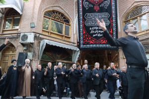 عزاداری سنتی بازار تبریز نمودی از نسل ها دلدادگی به اباعبدالله (ع)